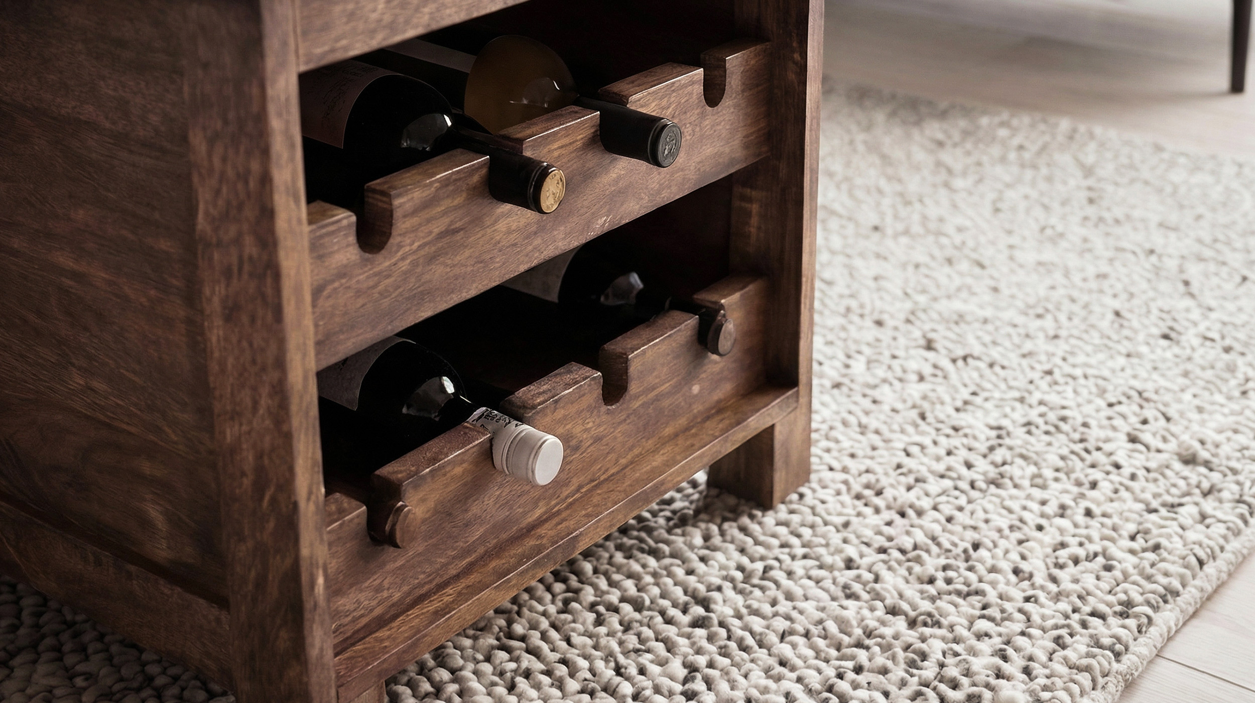 Couchtisch Mango massiv gebeizt 110 cm - montiert - MANGALA