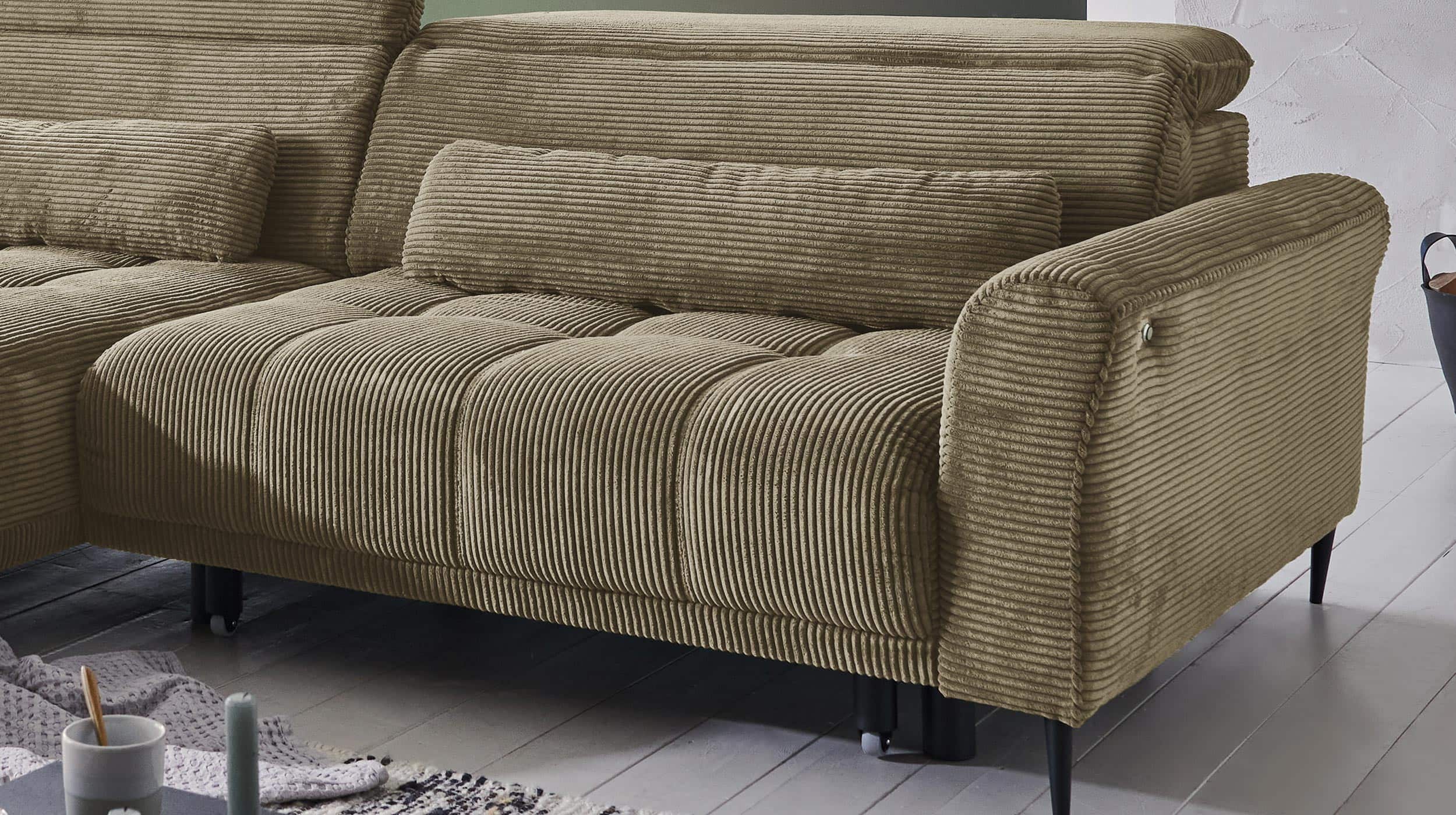 Ecksofa Cord grün 277 x 179 cm - LOGAN