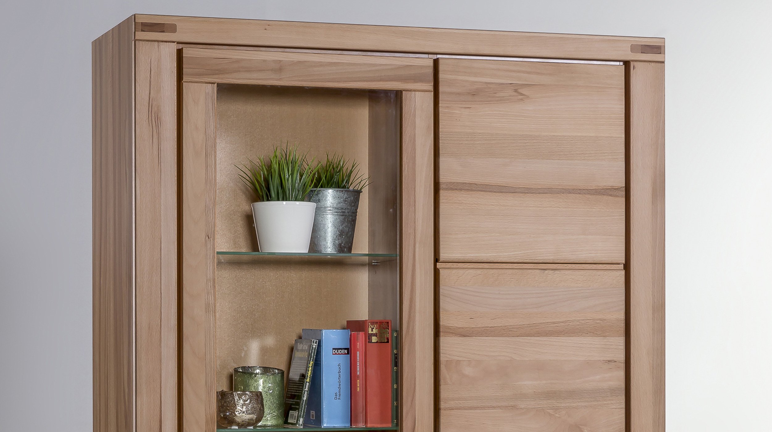 Vitrine mit Glastür Kernbuche teilmassiv geölt Breite 108 cm - FREYJA