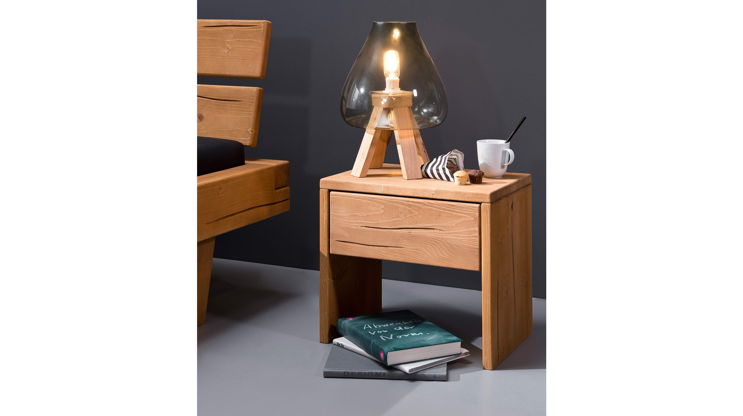 Nachttisch Fichte massiv 50 x 46 cm - mit Schublade - BENKA 