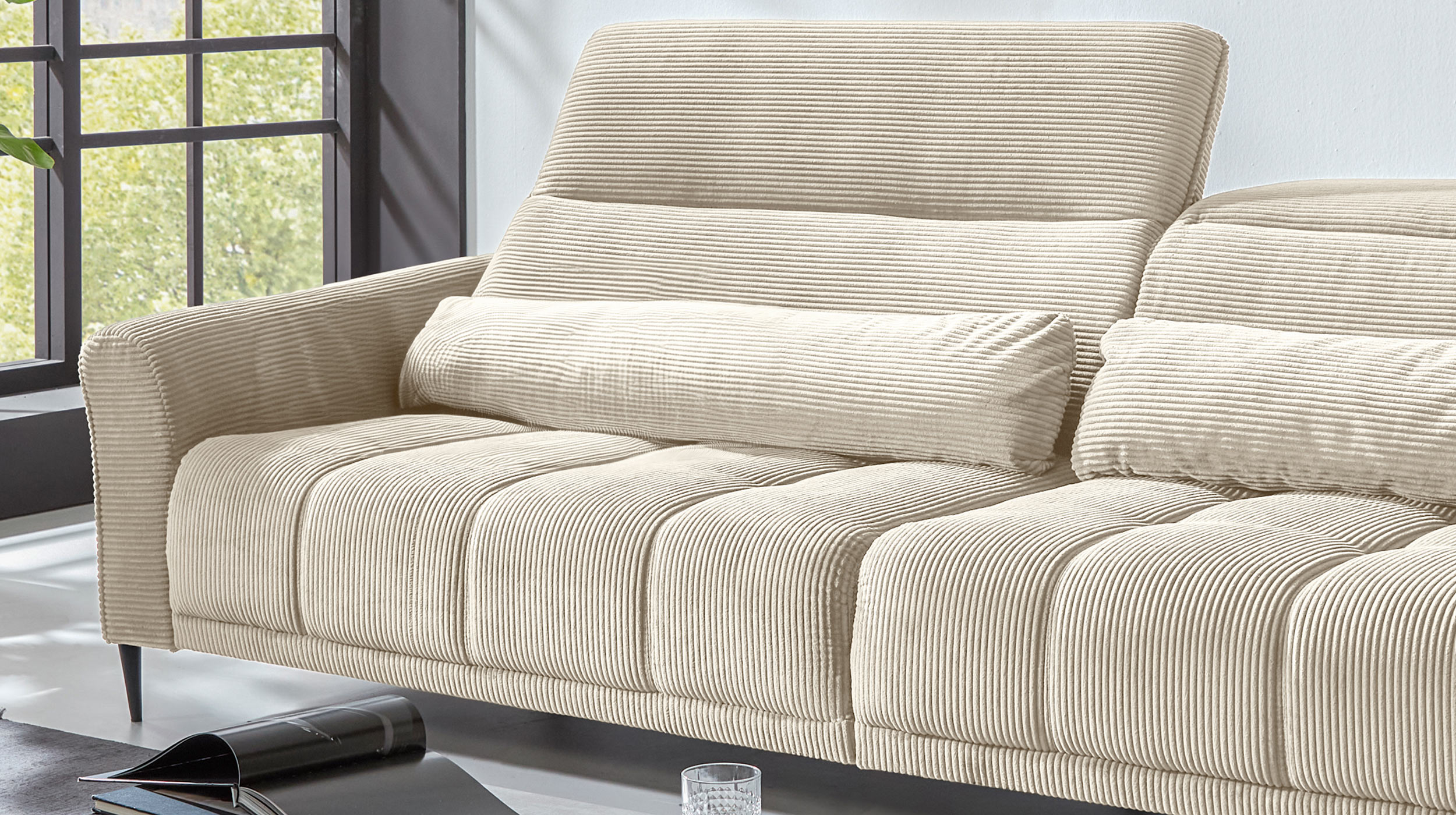 Big Sofa Cord beige - 280 cm - Nosagunterfederung - LOGAN 