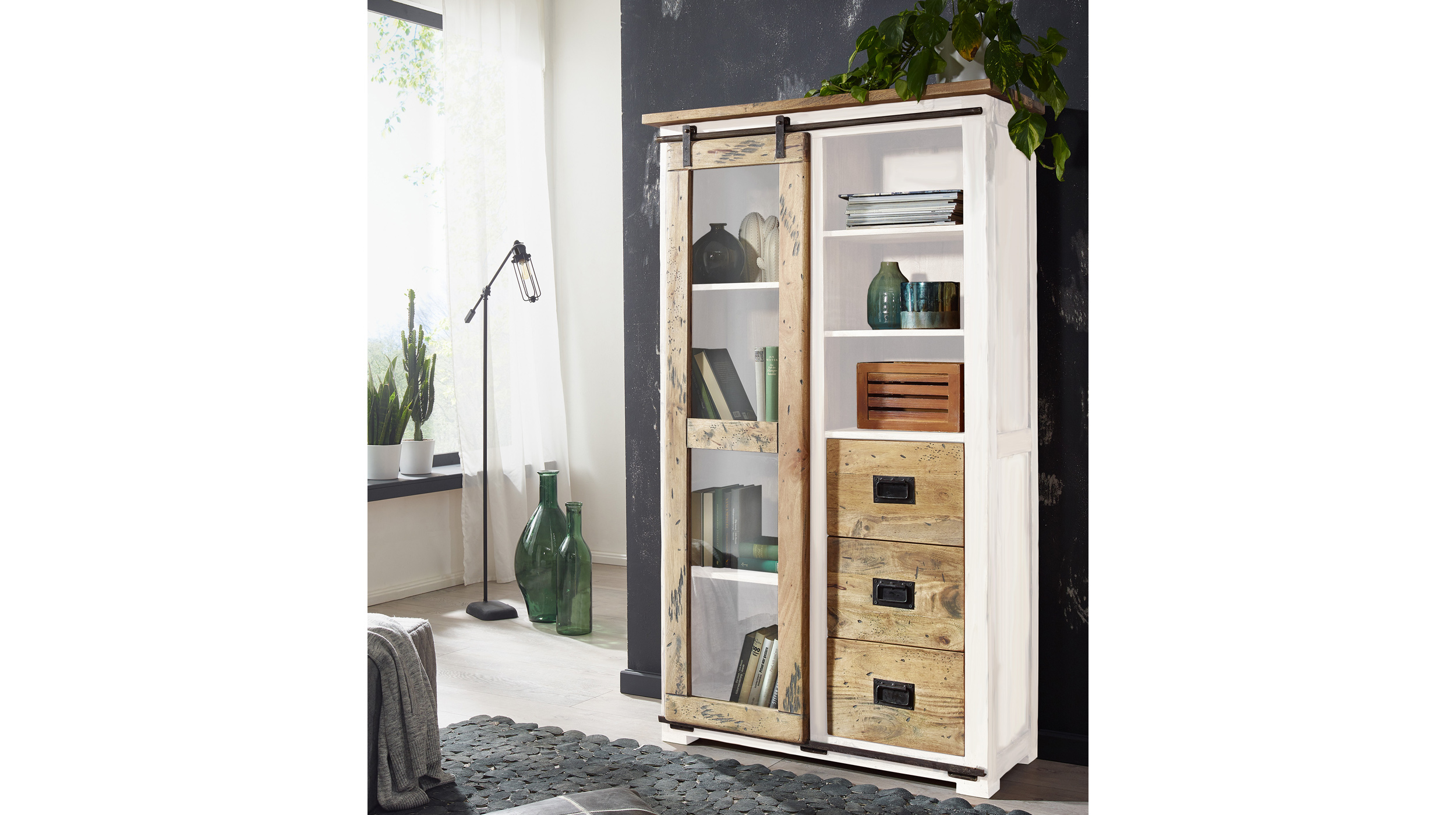 Vitrine mit Schiebetür Mango massiv weiß Breite 100 cm - EMANUEL