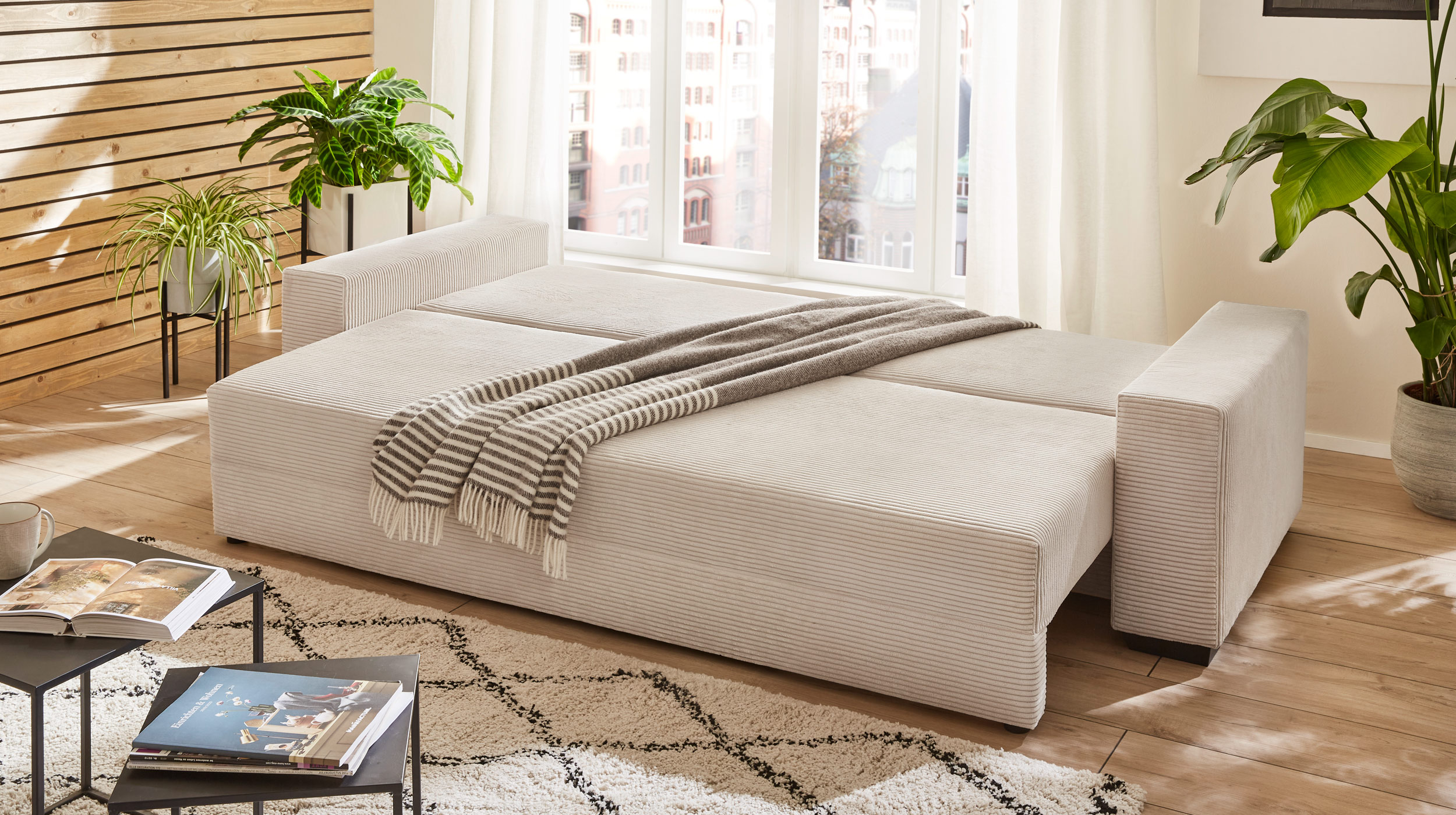 Schlafsofa Cord beige mit Bettkasten Federkern 240 cm - TRIER 