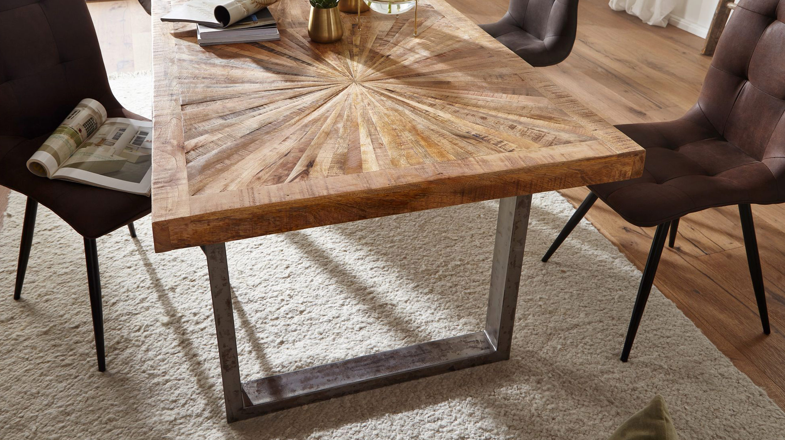 Esstisch massives Mango-Holz lackiert 180 x 90 cm - MARETH