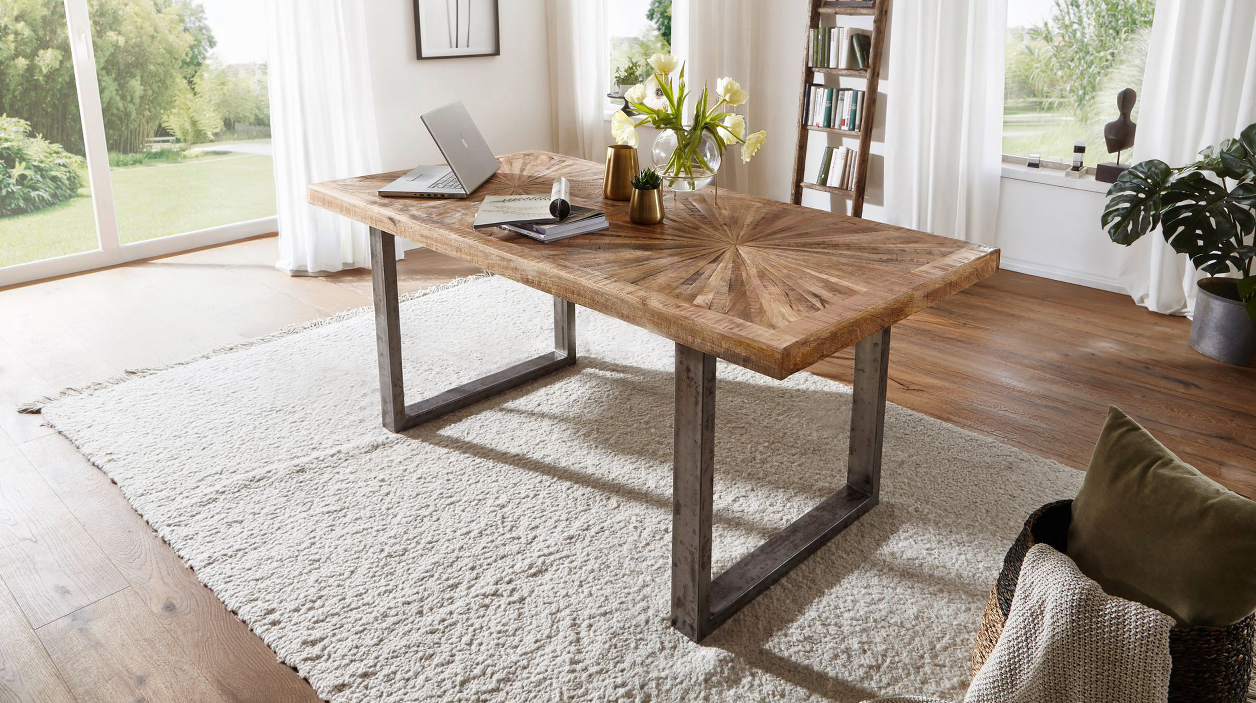 Esstisch massives Mango-Holz lackiert 180 x 90 cm - MARETH